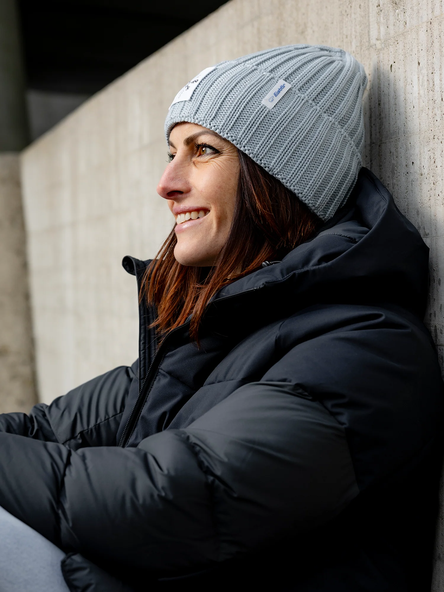 Janine Flock Mütze - Image 8